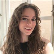 Profesora de econometría, matemáticas, economía con más de 4 años de experiencia.